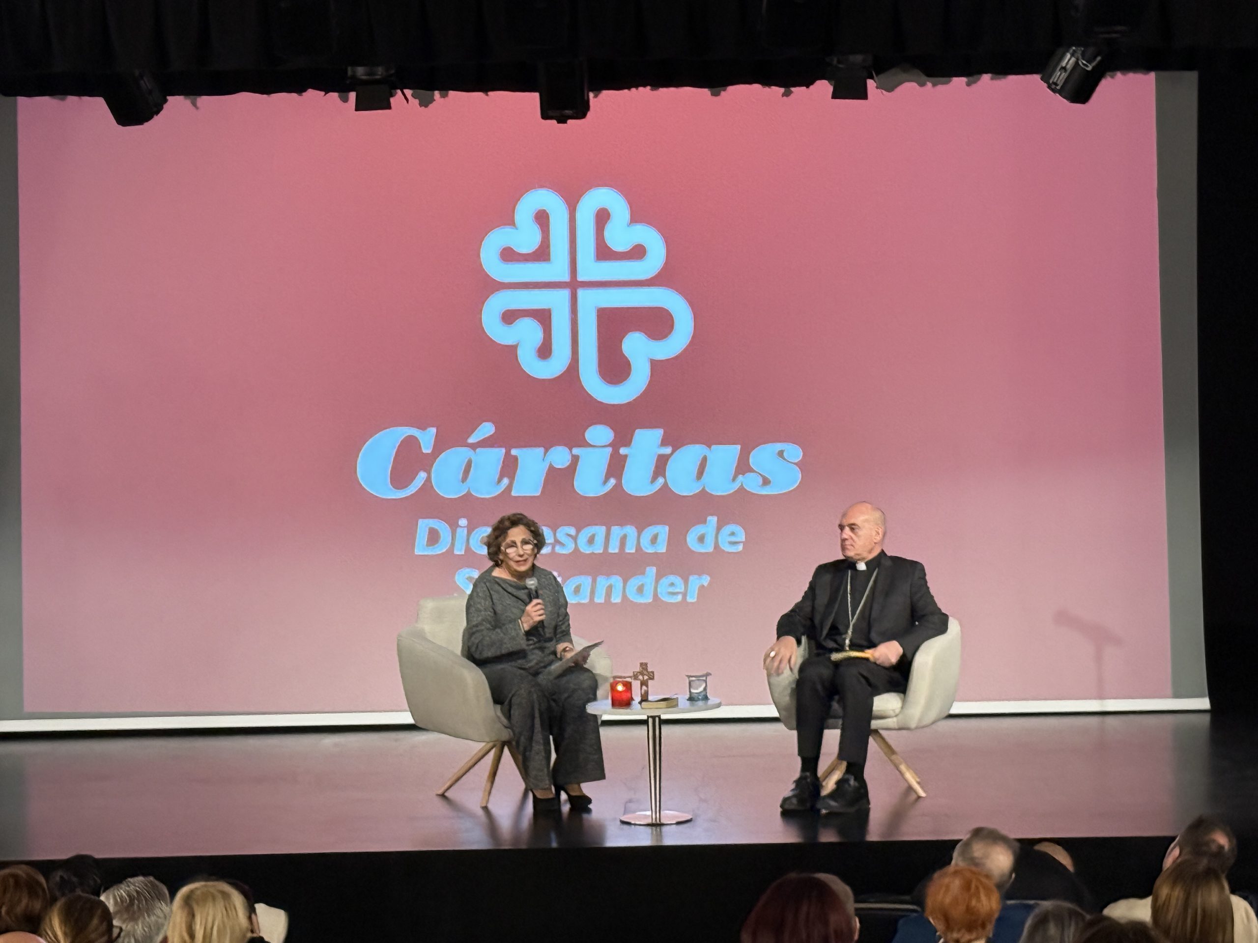 Caminando hacia la Cáritas de los cuidados: Encuentro anual de Cáritas Diocesana de Santander